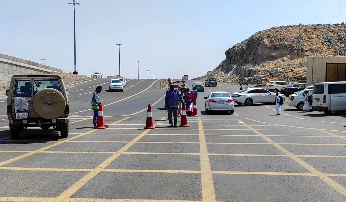 (أنس الحارثي)