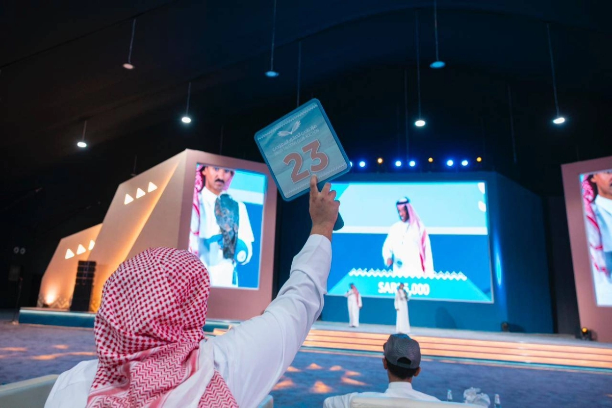 e6bf2bbd-a2cd-4603-a63a-d62e8dde02ae