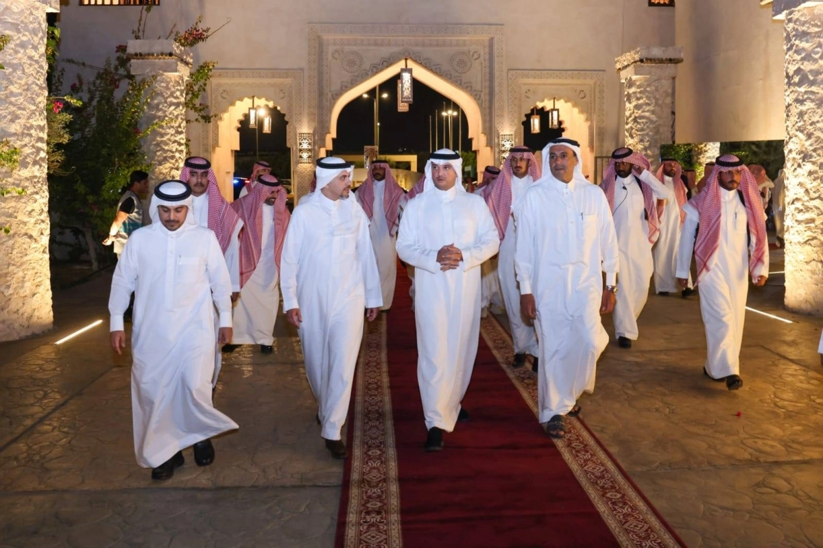 edd1c1ae-e84a-40c8-b406-b1cea1010b39