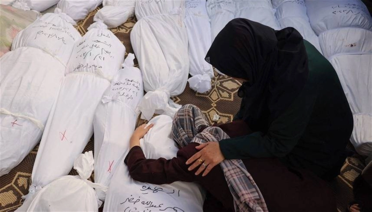 الاطفال تستشهد في غزة (مكة)