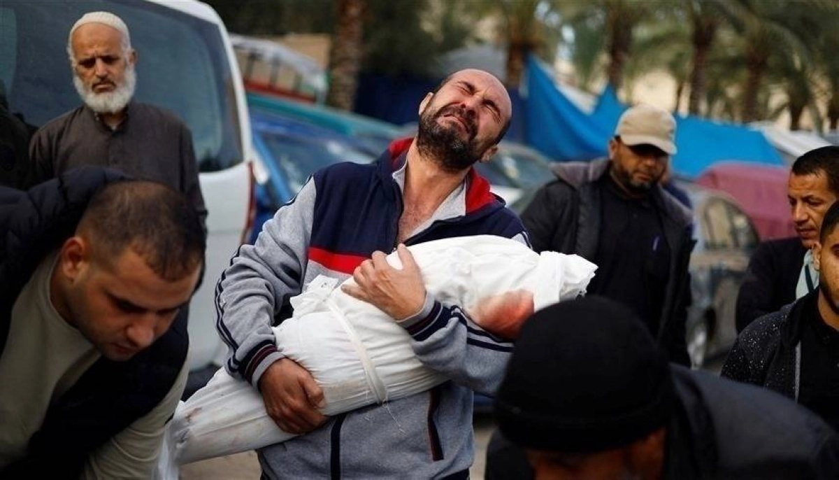 الحزن والموت في غزة (مكة)