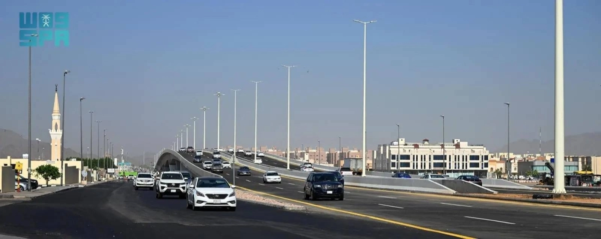 


جسر طريق الأمير نايف                                                             (مكة)      