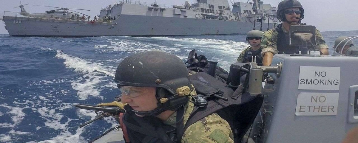 قوات دولية في البحر الأحمر         (مكة)