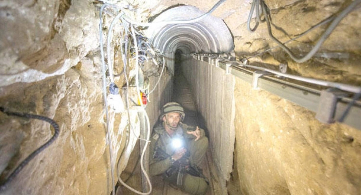 أنفاق غزة مهددة بالغرق (مكة)