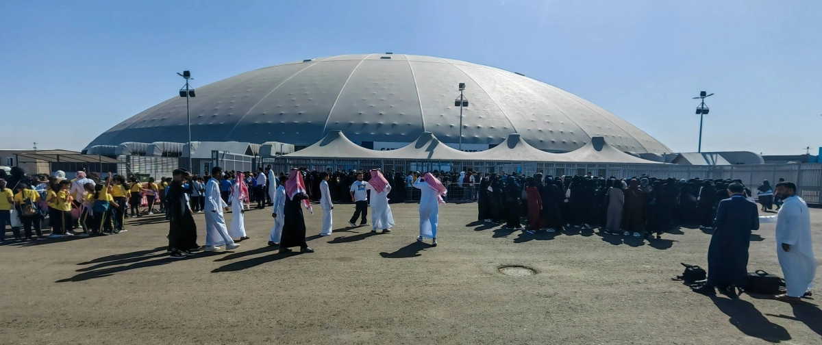 ​​​​​​​(أنس الحارثي)