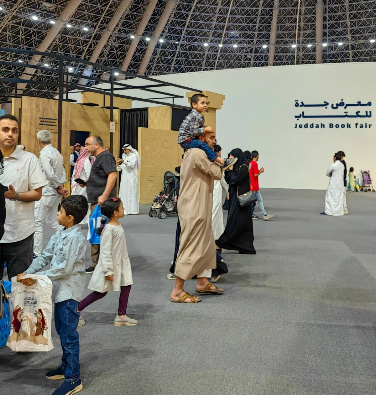 ​​​​​​​(أنس الحارثي)