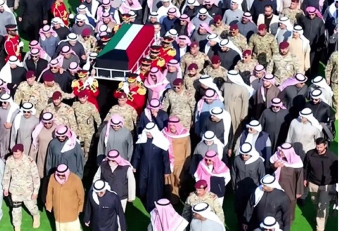 وداع أمير الكويت إلى مثواه الأخير (مكة)
