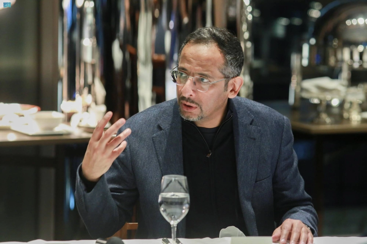 


بندر الخريف متحدثا للمبتعثين                                           (مكة) 