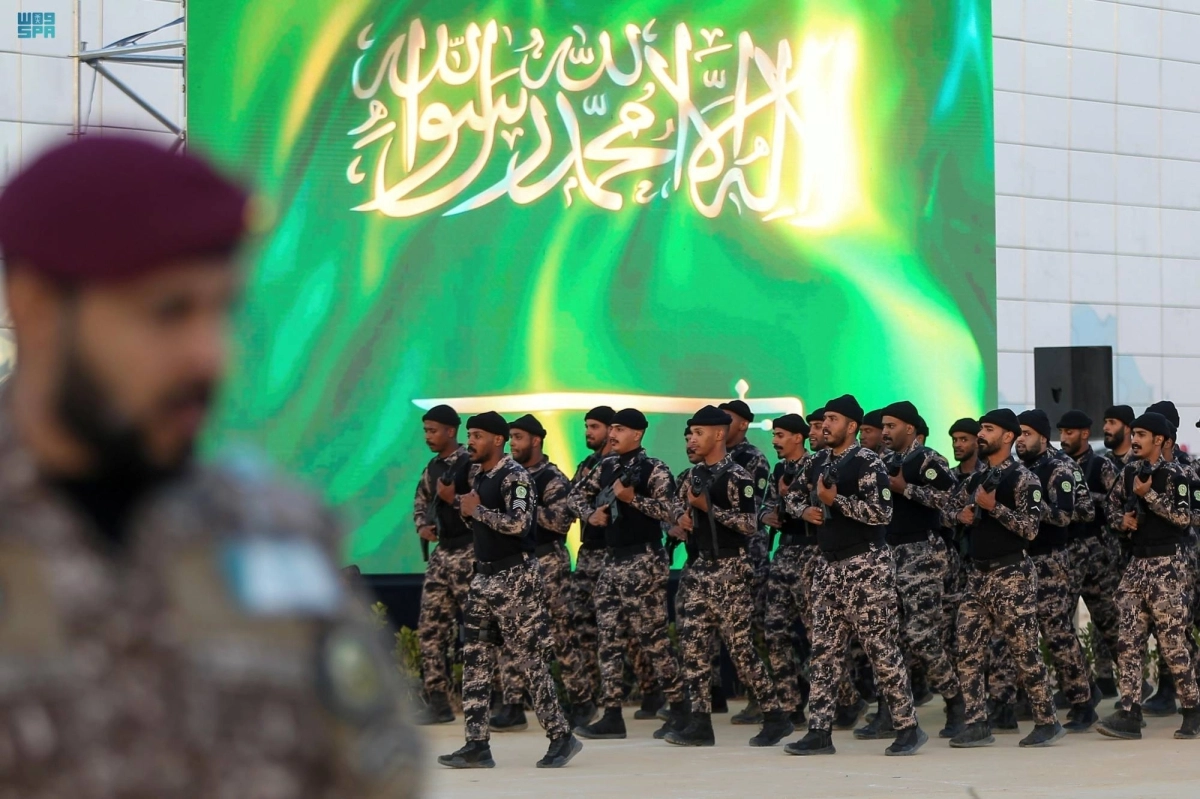 


من العروض العسكرية                    (مكة) 