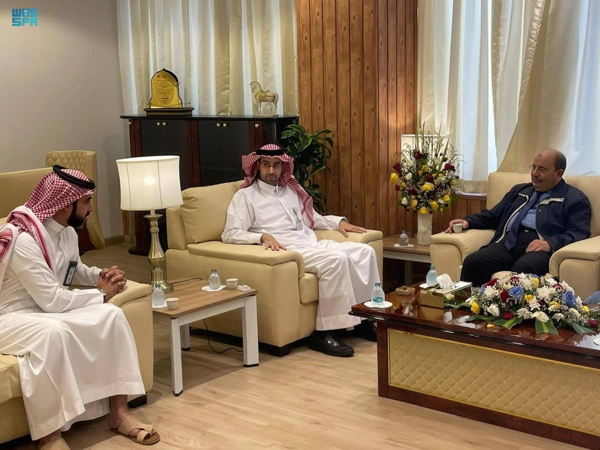 


من الاجتماع                           (مكة) 