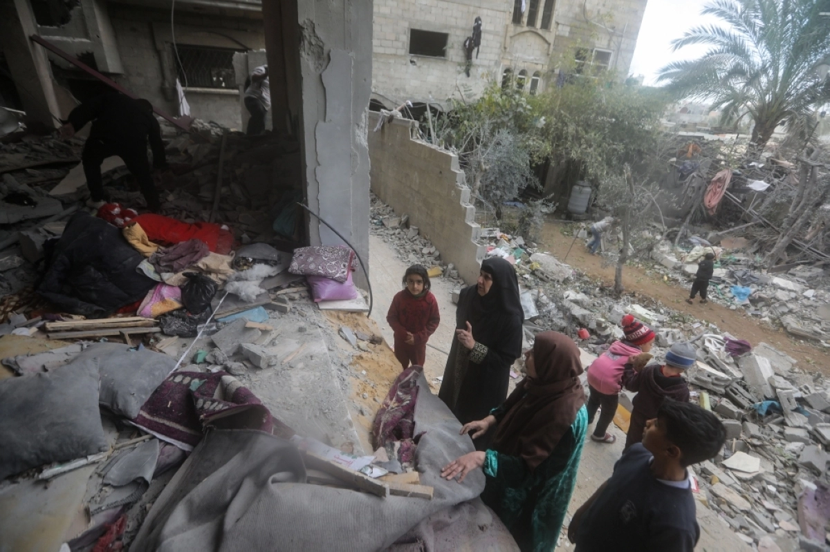 قهر النساء بعد تدمير منزلهن (د ب أ)