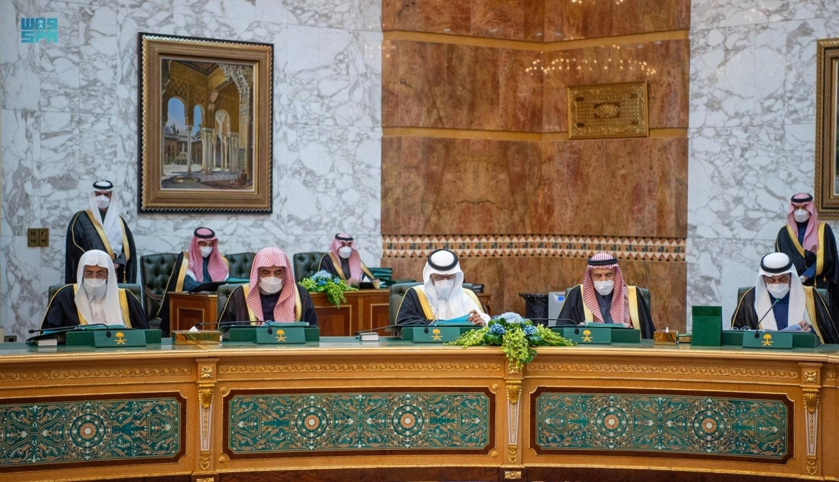 


من جلسة مجلس الوزراء في الرياض 