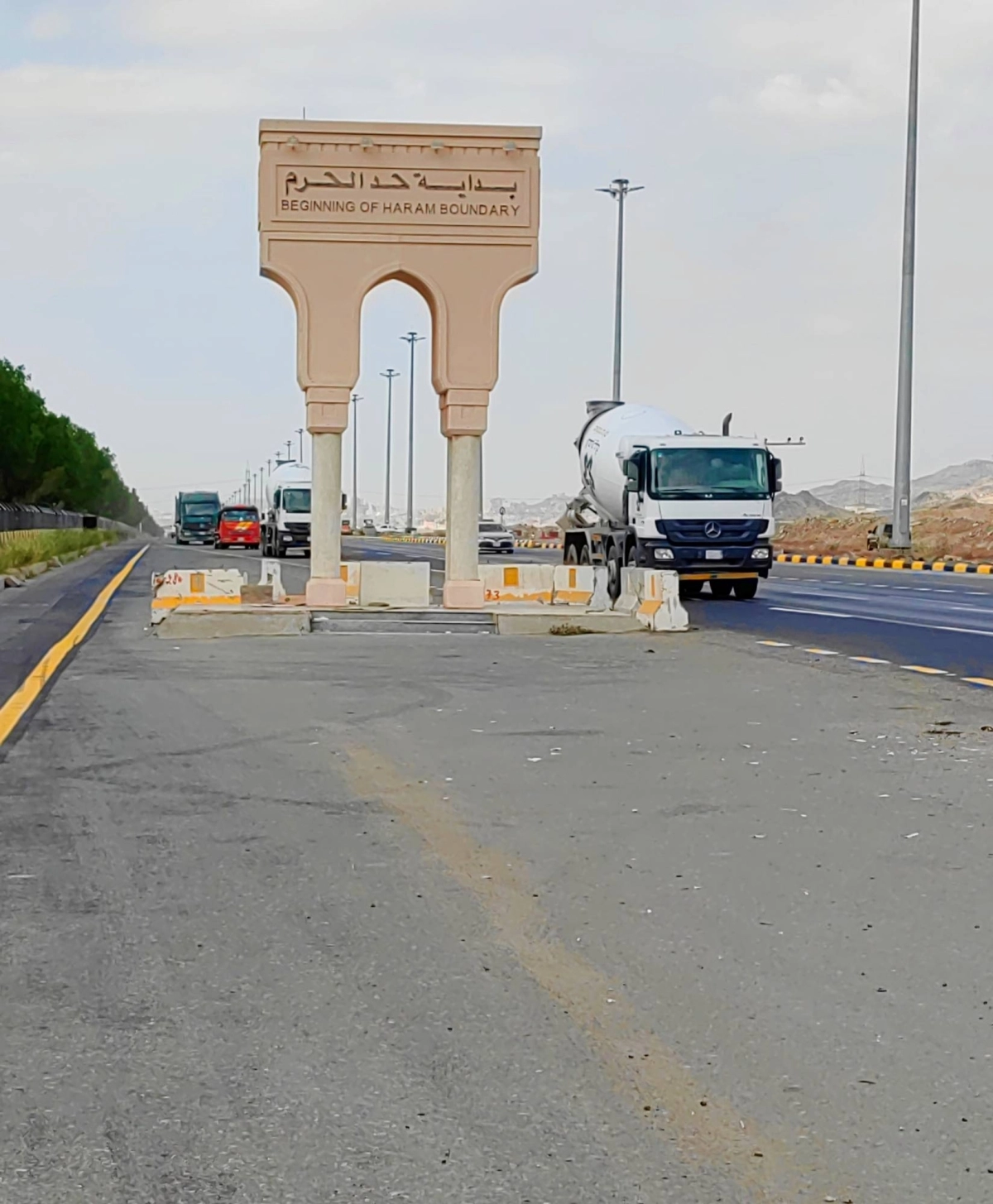 (أنس الحارثي)