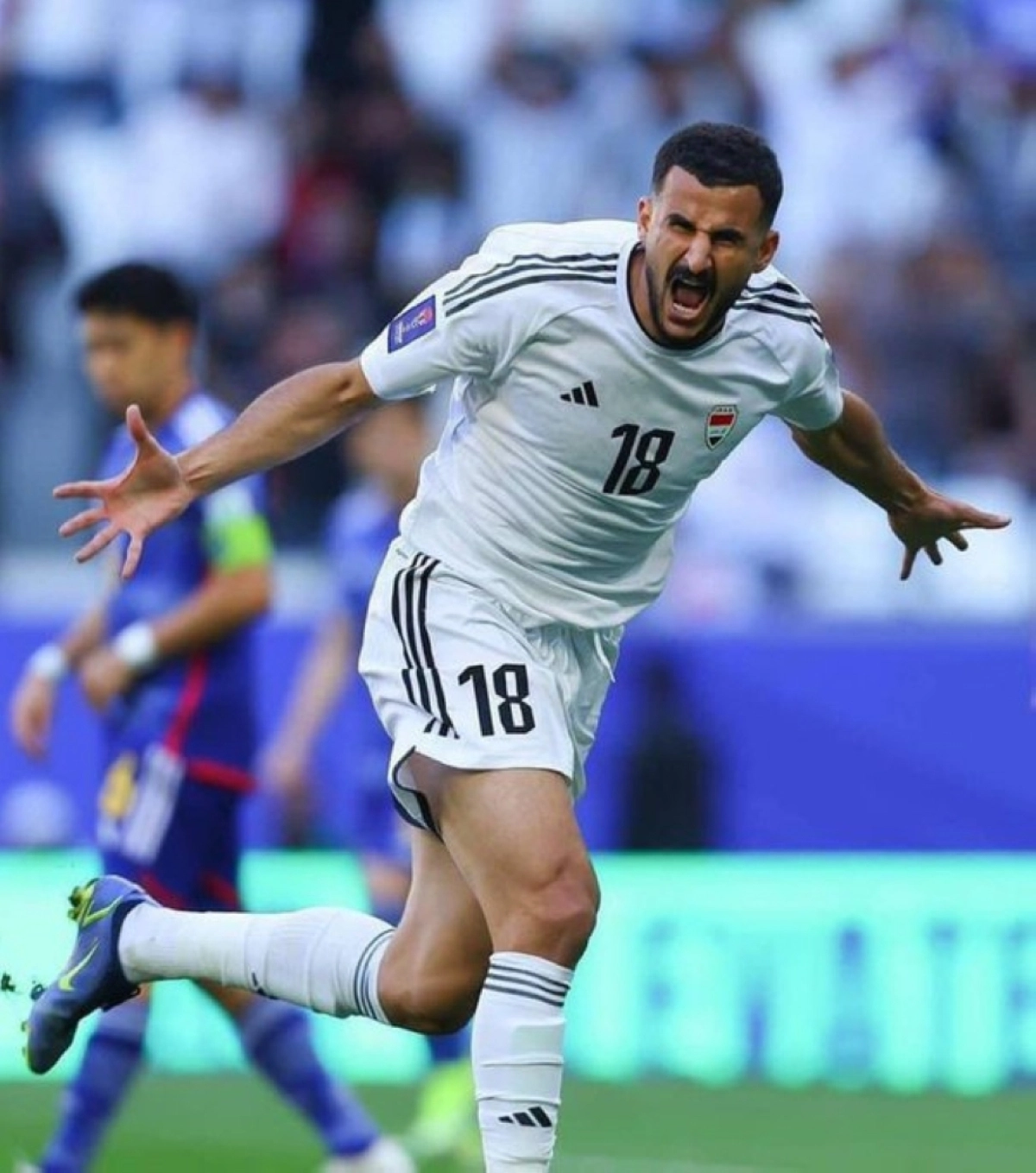 ايمن حسين يسجل الثالث ضد فيتنام