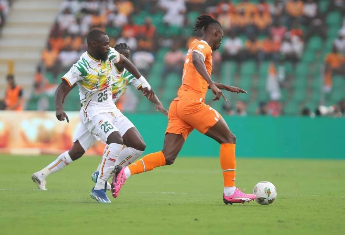 1657177914634920240203094107417