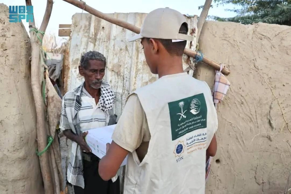 


توزيع السلال في أبين اليمنية                        (مكة) 