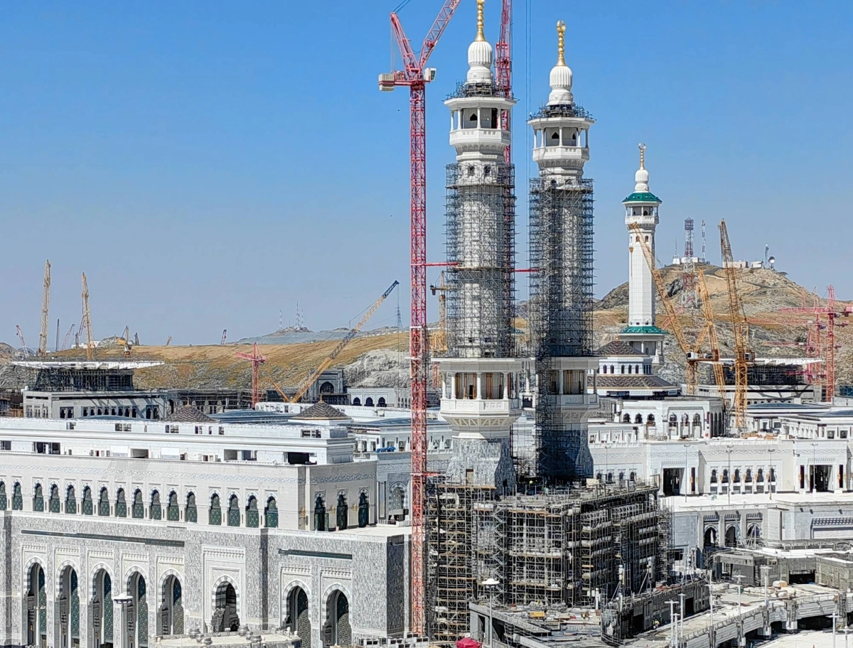 (أنس الحارثي)