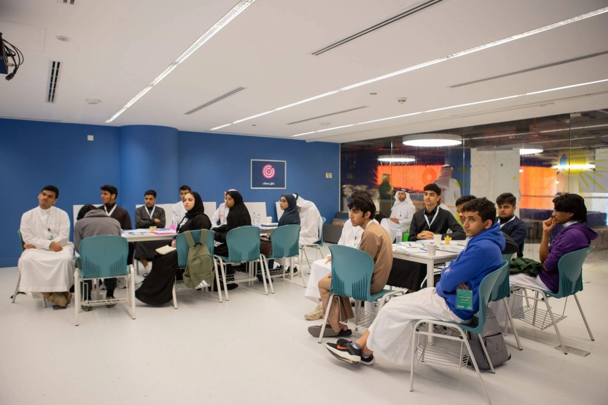 


مشاركون في البرنامج                              (مكة)     