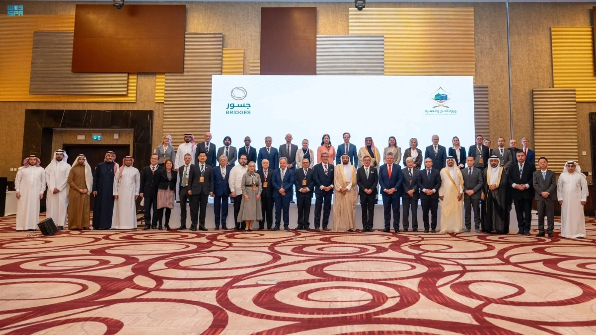 


من تدشين المبادرة                                             (مكة) 