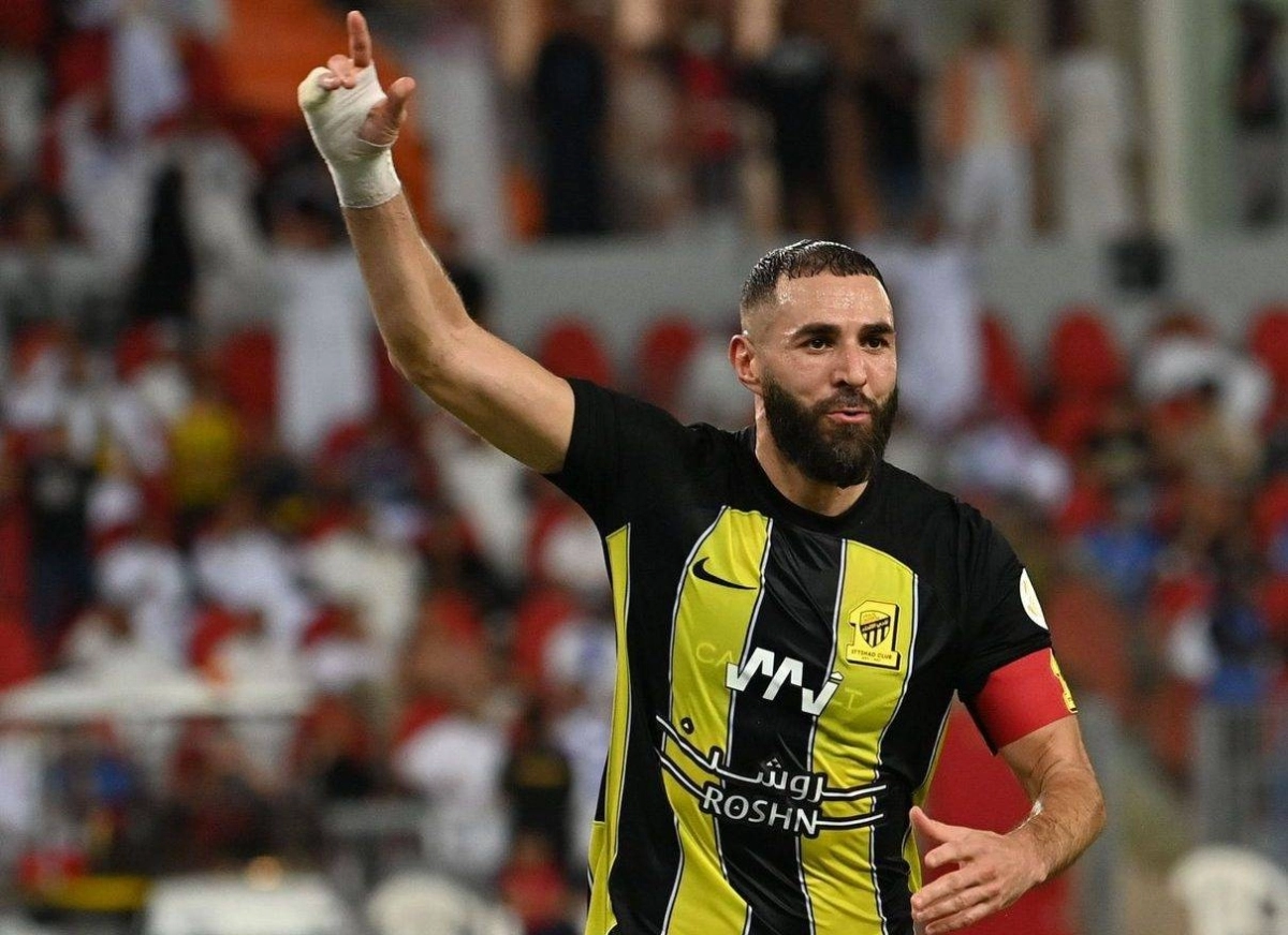 


كريم بنزيما 