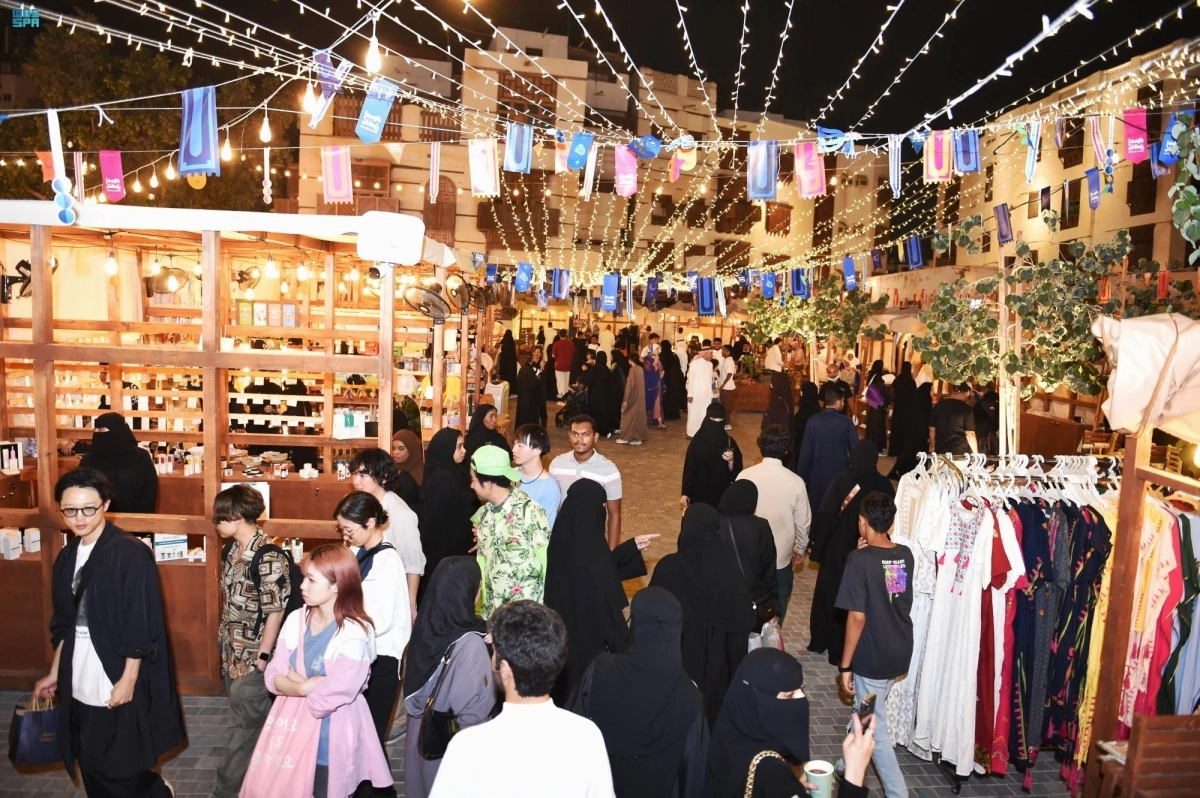 زوار للفعاليات الرمضانية            (مكة)