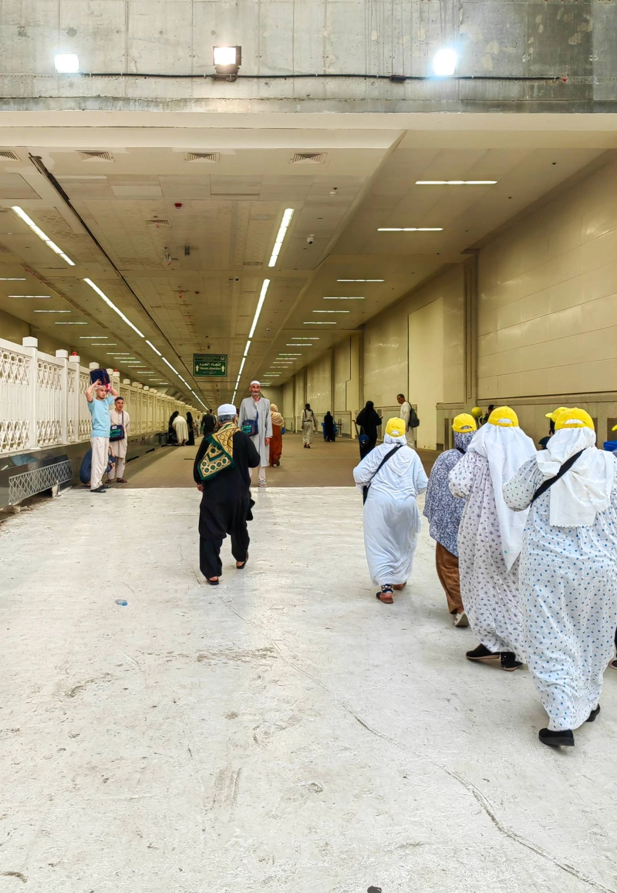 (أنس الحارثي)