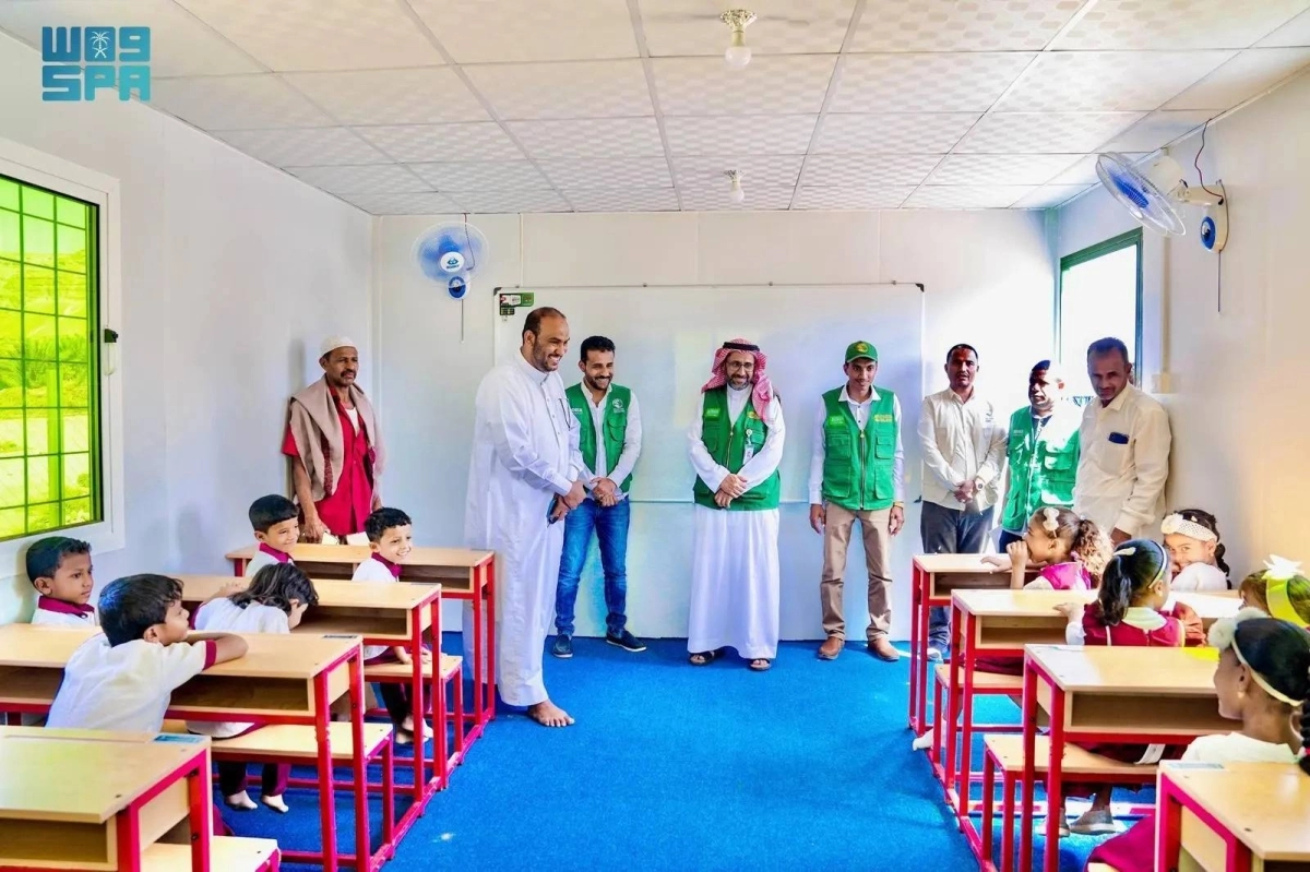 


مركز الملك سلمان للإغاثة يفتتح أحد الفصول الدراسية بحضرموت                (واس) 