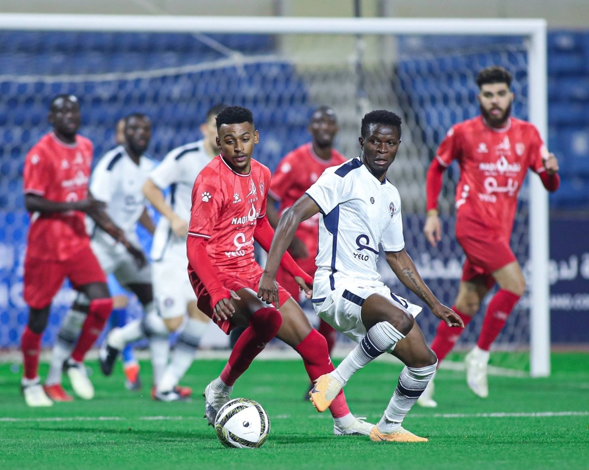 من لقاء العدالة والعربي