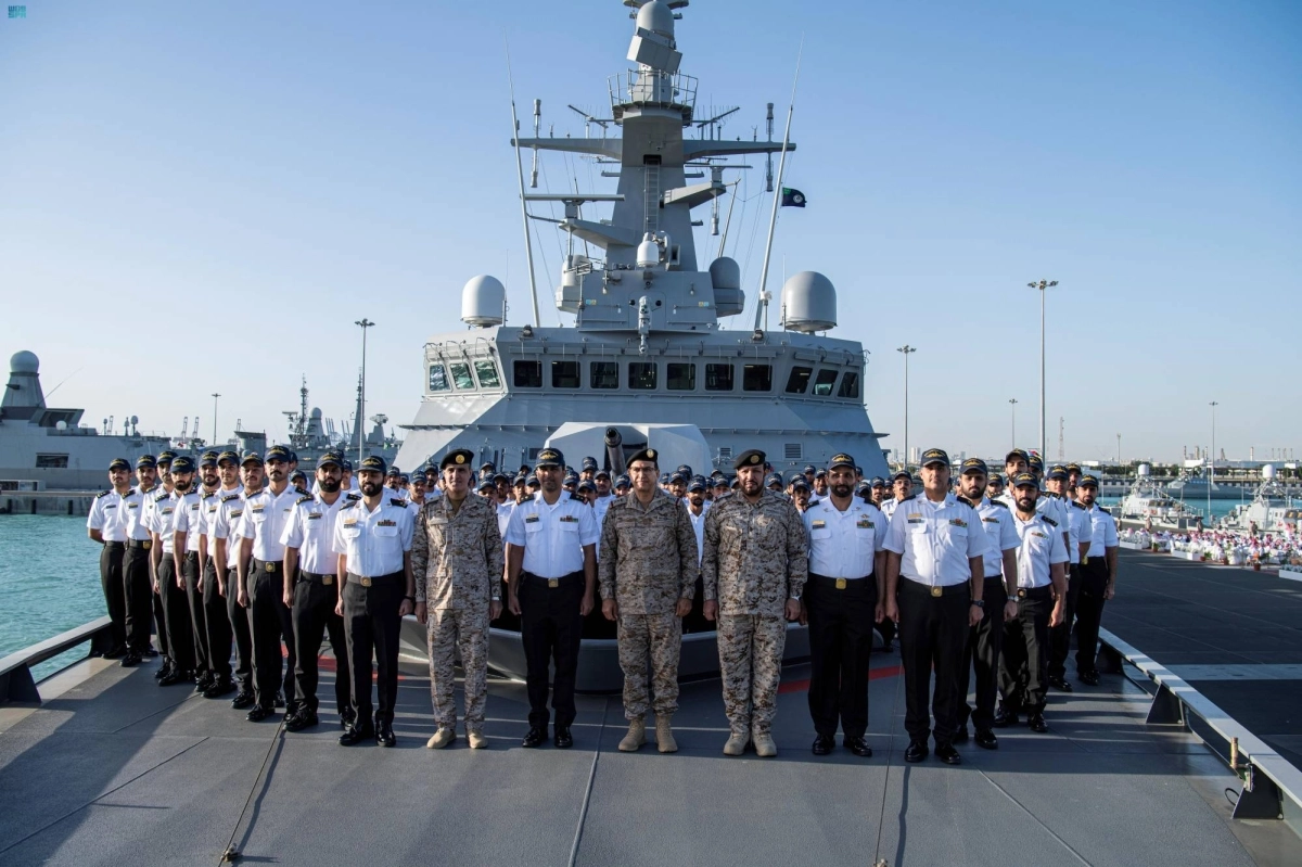 


من مراسم استقبال السفينة                   (مكة) 