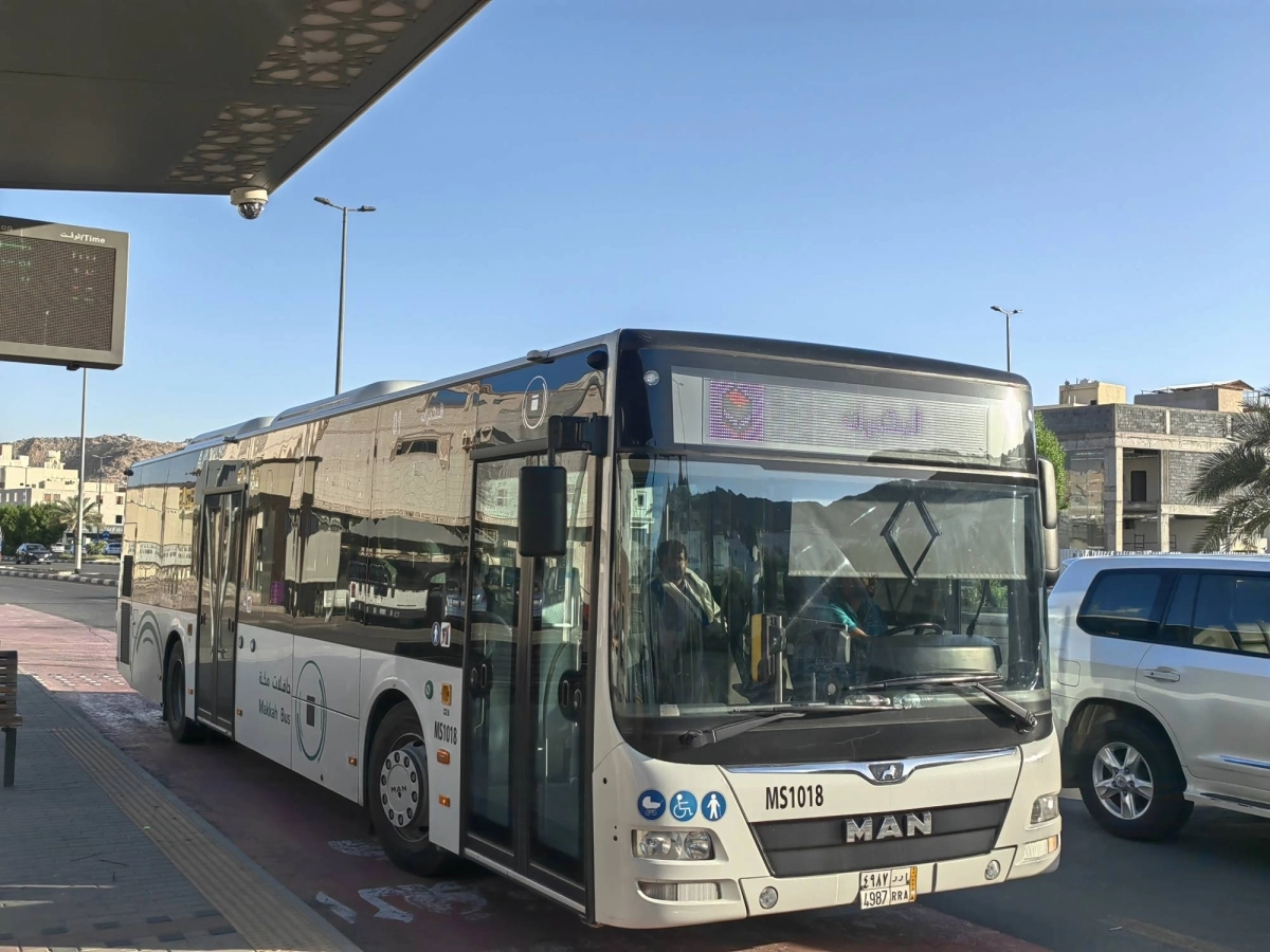 (أنس الحارثي)