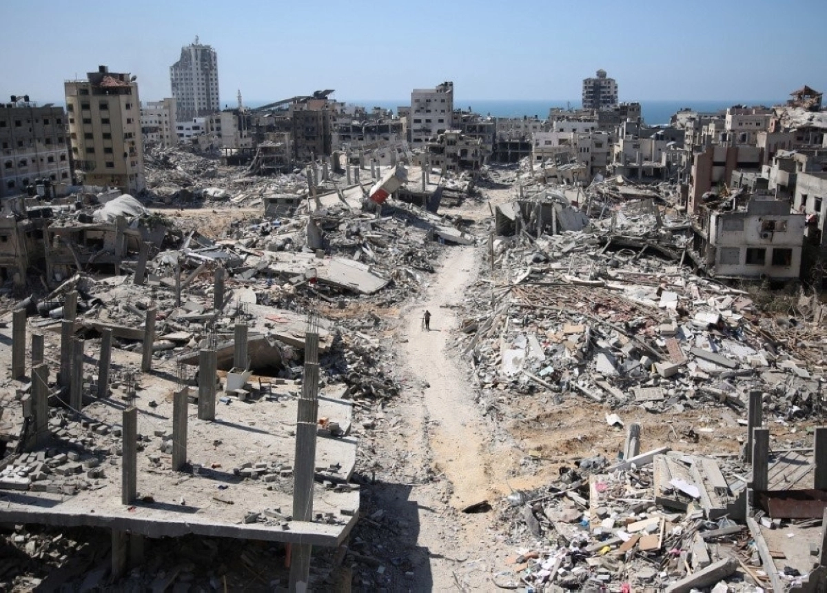 ممر نتساريم  قسم غزة نصفين (مكة)