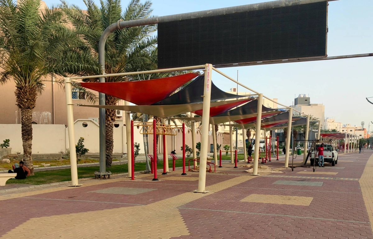 (أنس الحارثي)