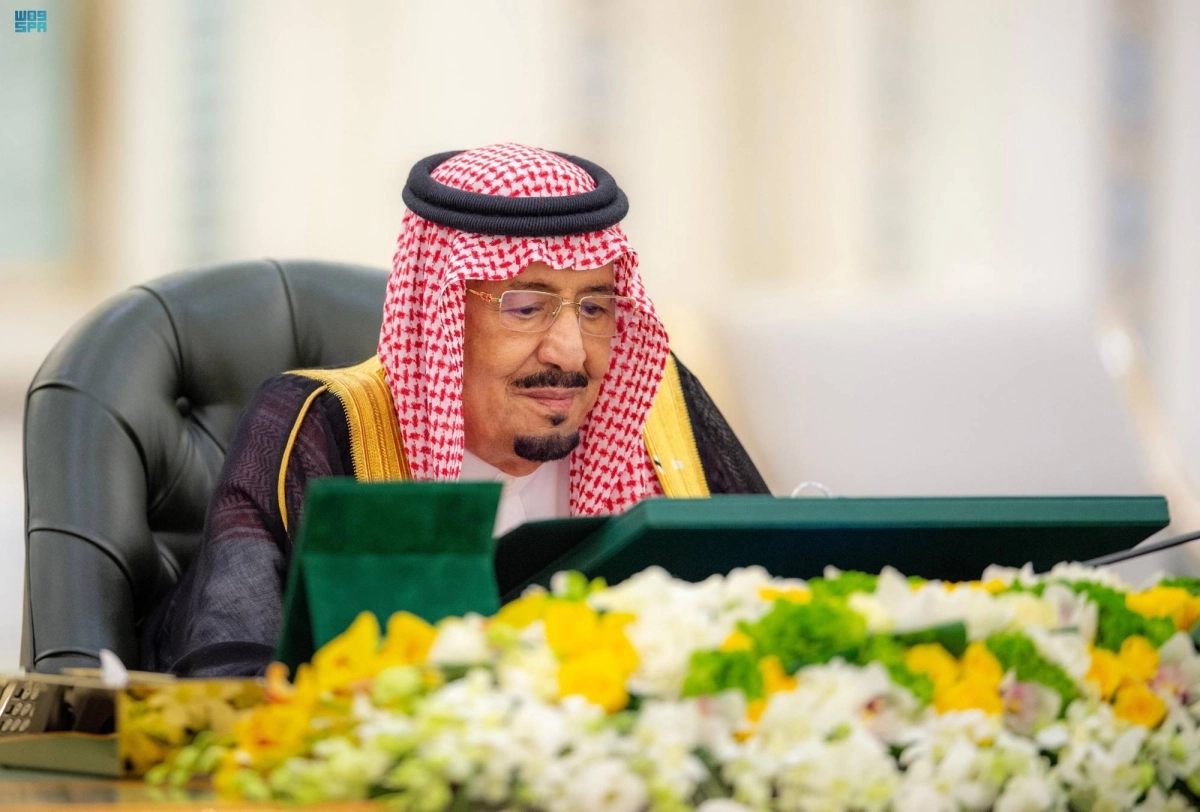 


الملك سلمان مترئسا جلسة المجلس 