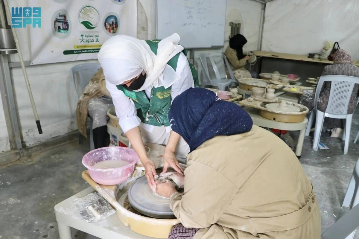 إكساب لاجئة مهارات فنية