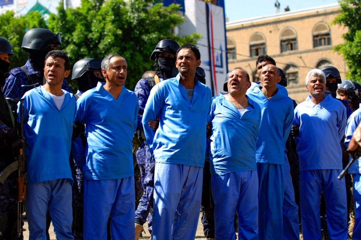 


سياسيون أعدمتهم جماعة الحوثي سابقا                                            (مكة) 