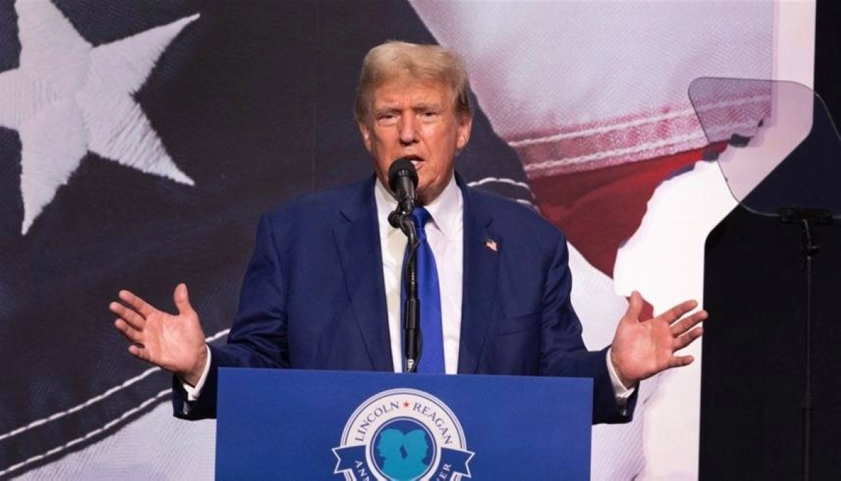 


دونالد ترمب 