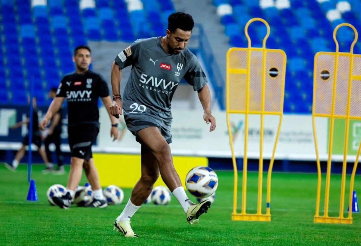 جاهزية سالم الدوسري أمام الطائي