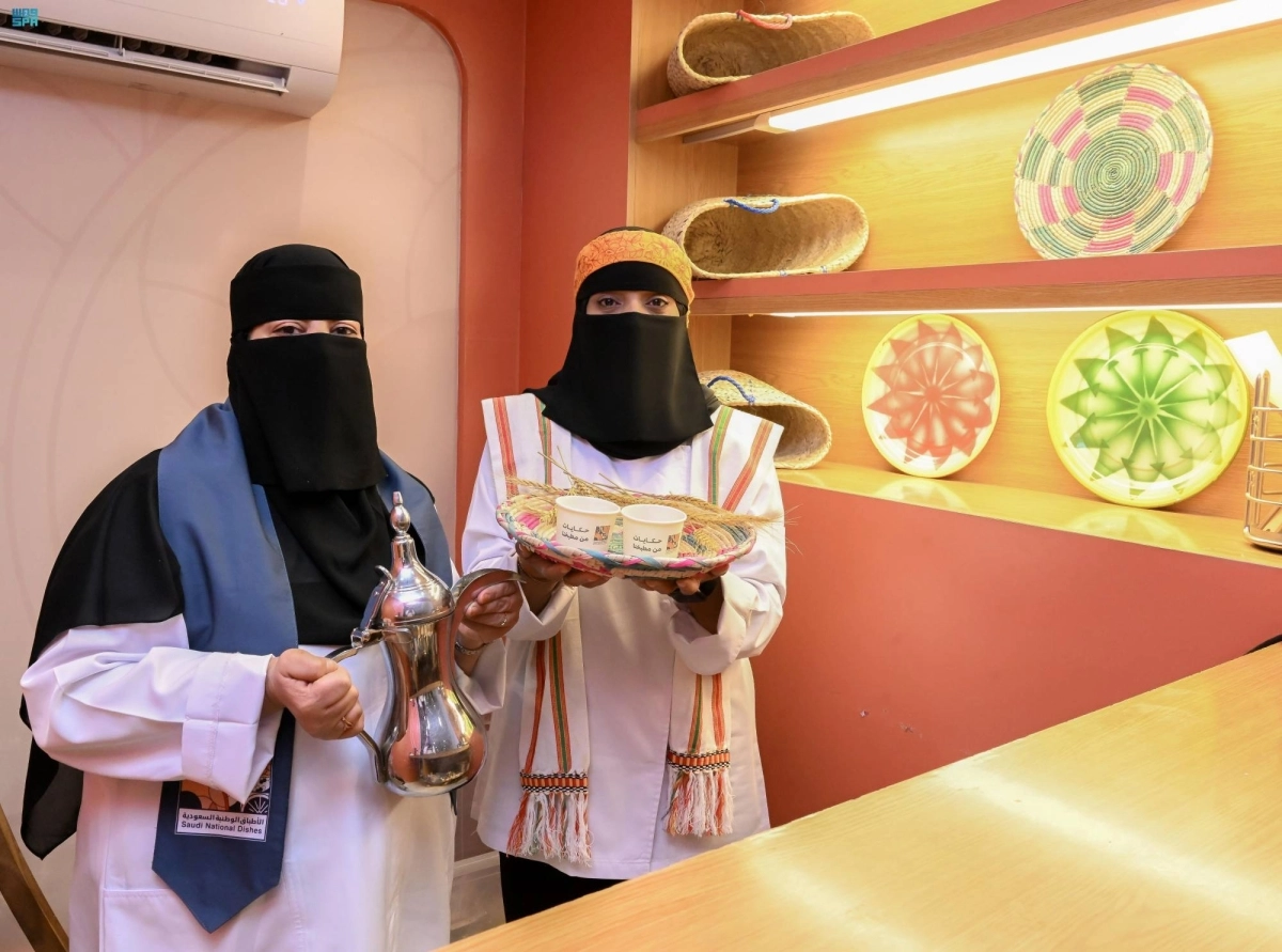 عرض لأحد الأطباق الوطنية                (مكة)