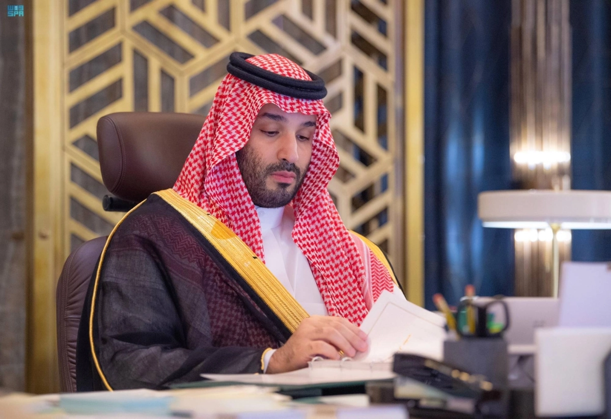 


الأمير محمد بن سلمان خلال الجلسة 