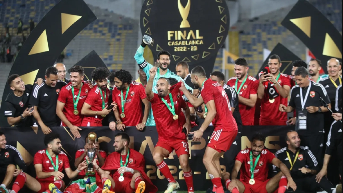 


الأهلي المصري بطل أفريقيا 2021 