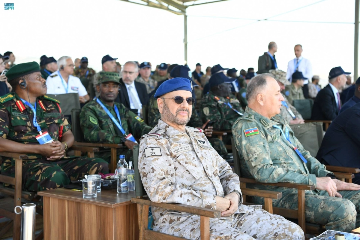 


من المناورات الجوية                               (مكة) 