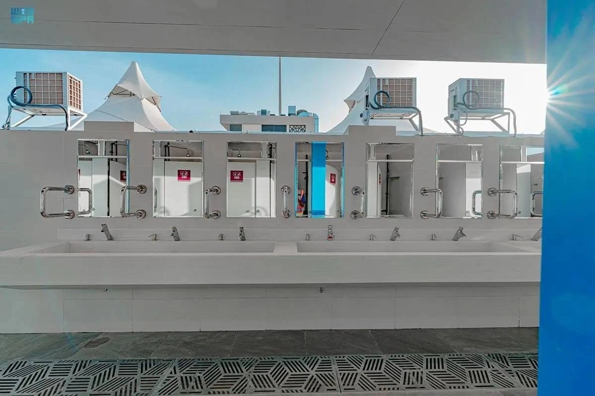 


الأرضيات المطاطية بمشعر منى                   (مكة) 