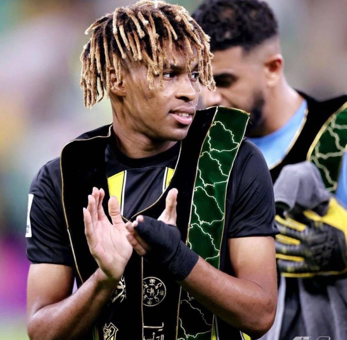 فواز الصقور