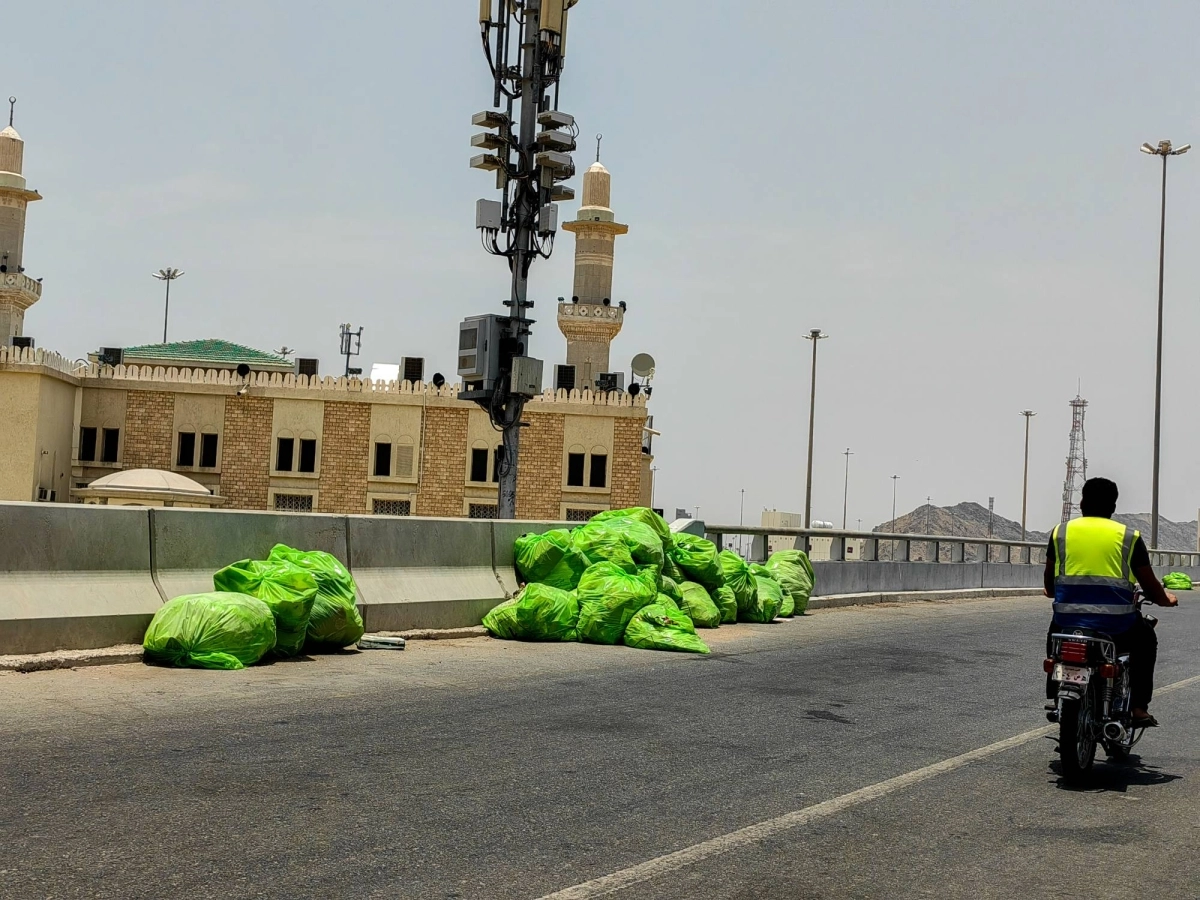 (أنس الحارثي)