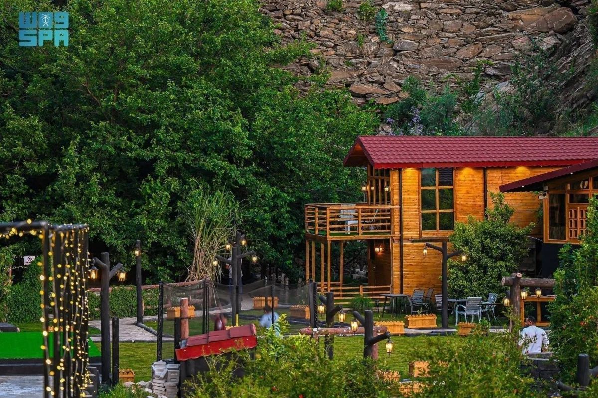 


كوخ تحفه الخضرة                       (مكة) 