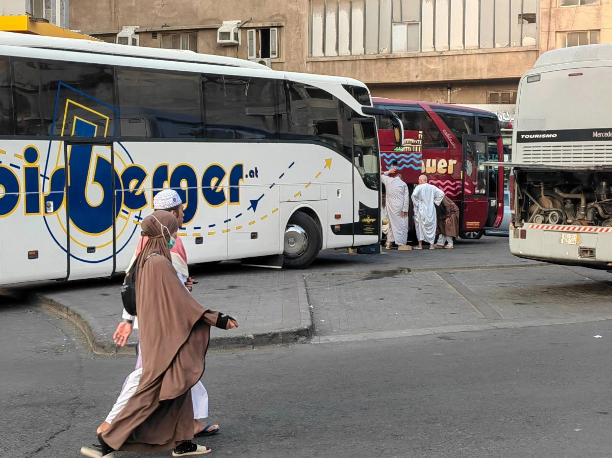 (أنس الحارثي)