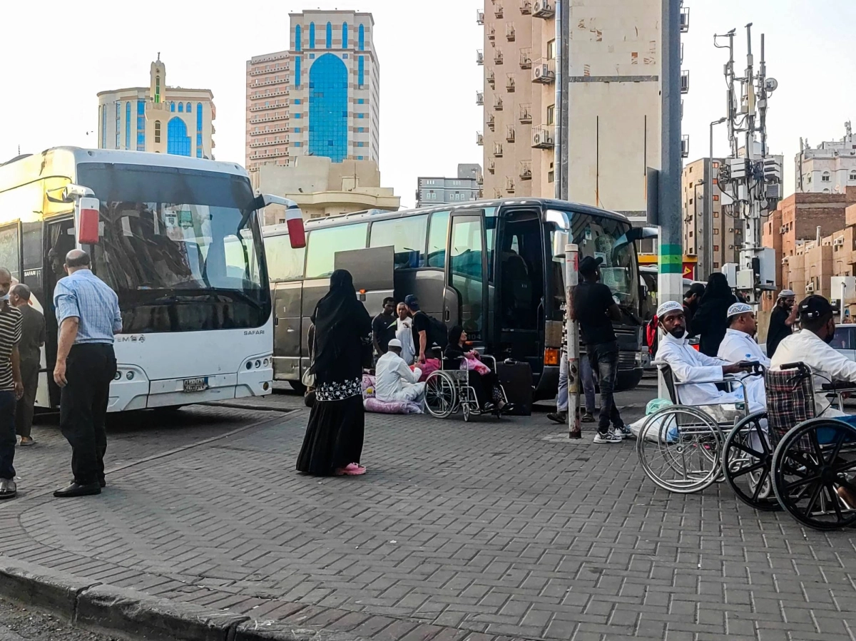 (أنس الحارثي)