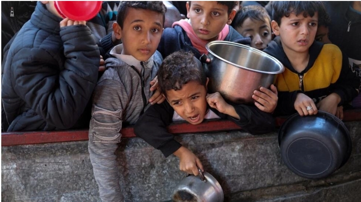 باحثون عن سد جوعهم