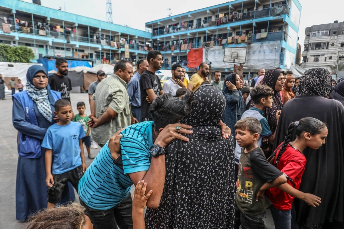 مدرسة النصيرات التي تعرضت للقصف