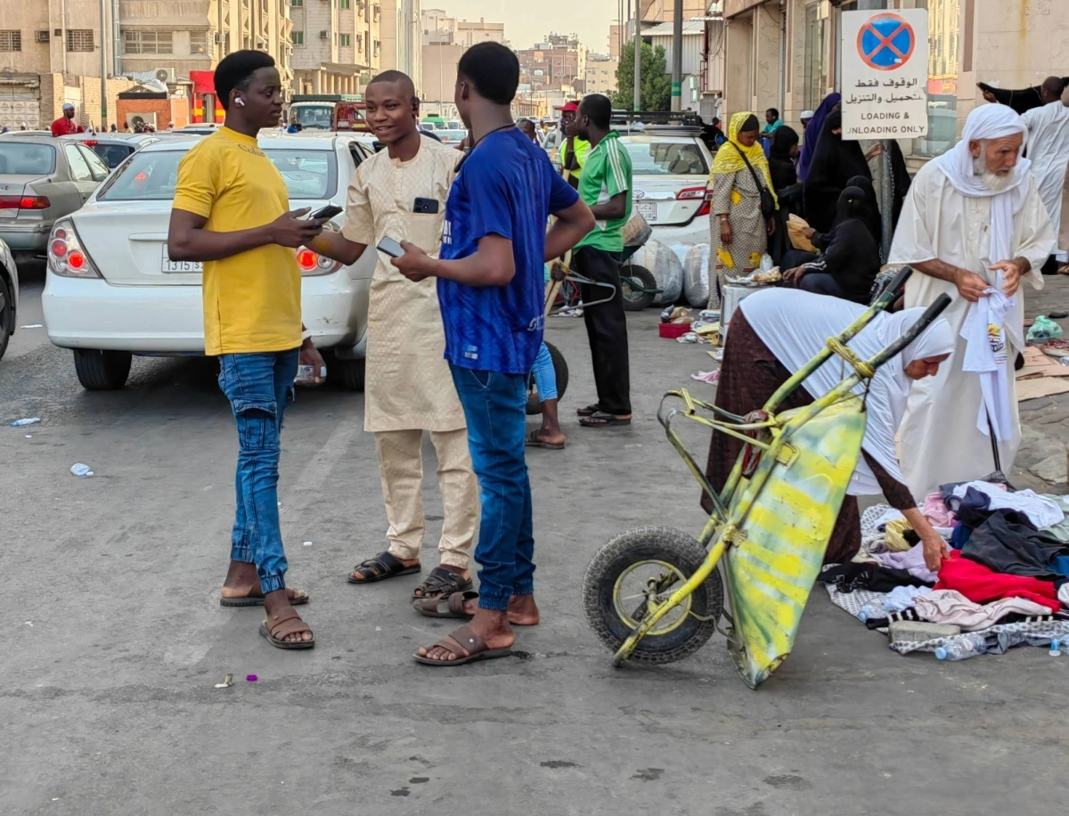 (أنس الحارثي)